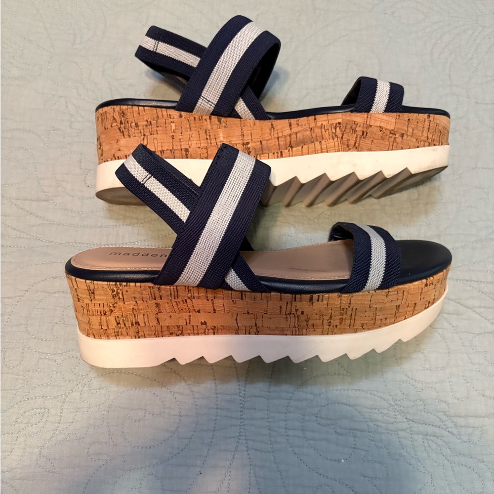 Madden GirlSummer  Striped Navy Platform Sandals